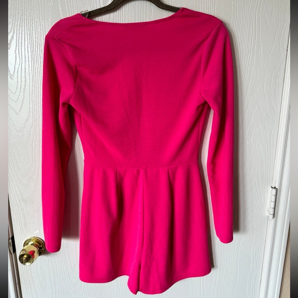 Pink romper - Picture 2 of 2
